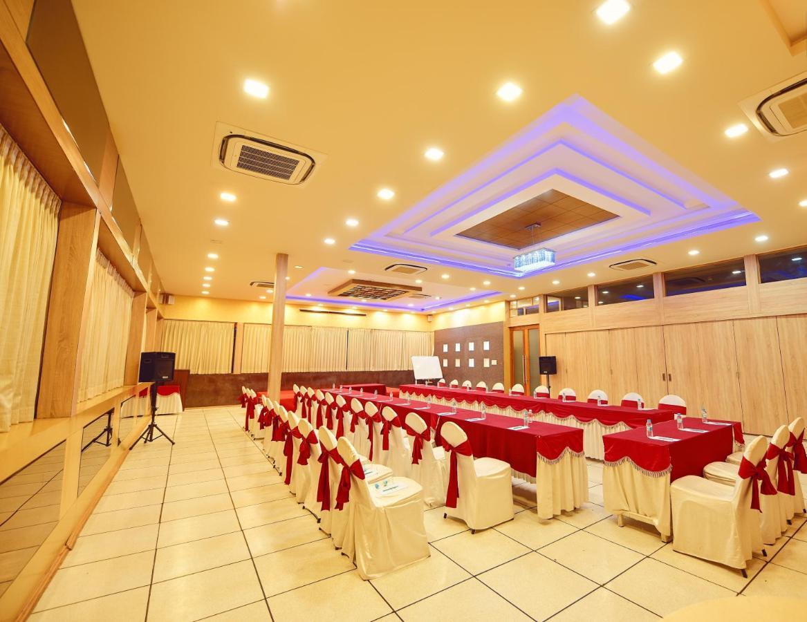 Hotel Sanman Gardenia Bangalore Dış mekan fotoğraf